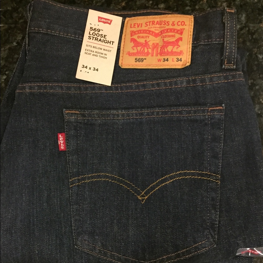 Levi’s 569 Loose Straight